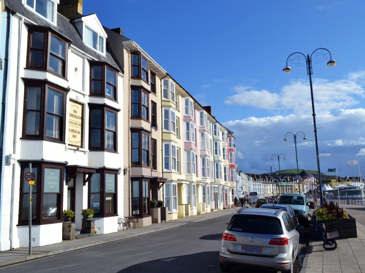 Cardigan Bay Holiday Apartment Aberystwyth Bagian luar foto